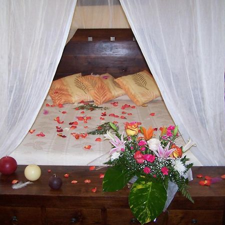 Le Diwali Hotell Sainte-Anne  Exteriör bild